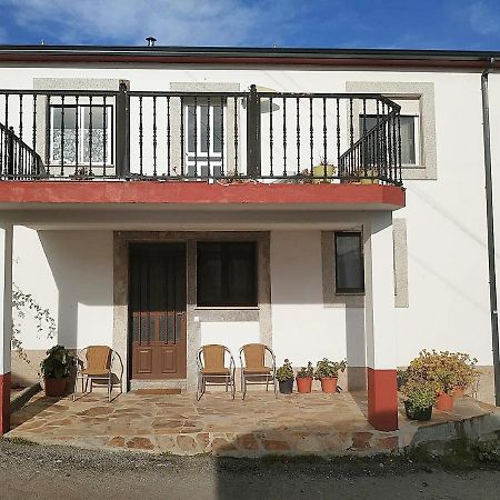 Pension Casa Maruja Castromayor Екстериор снимка